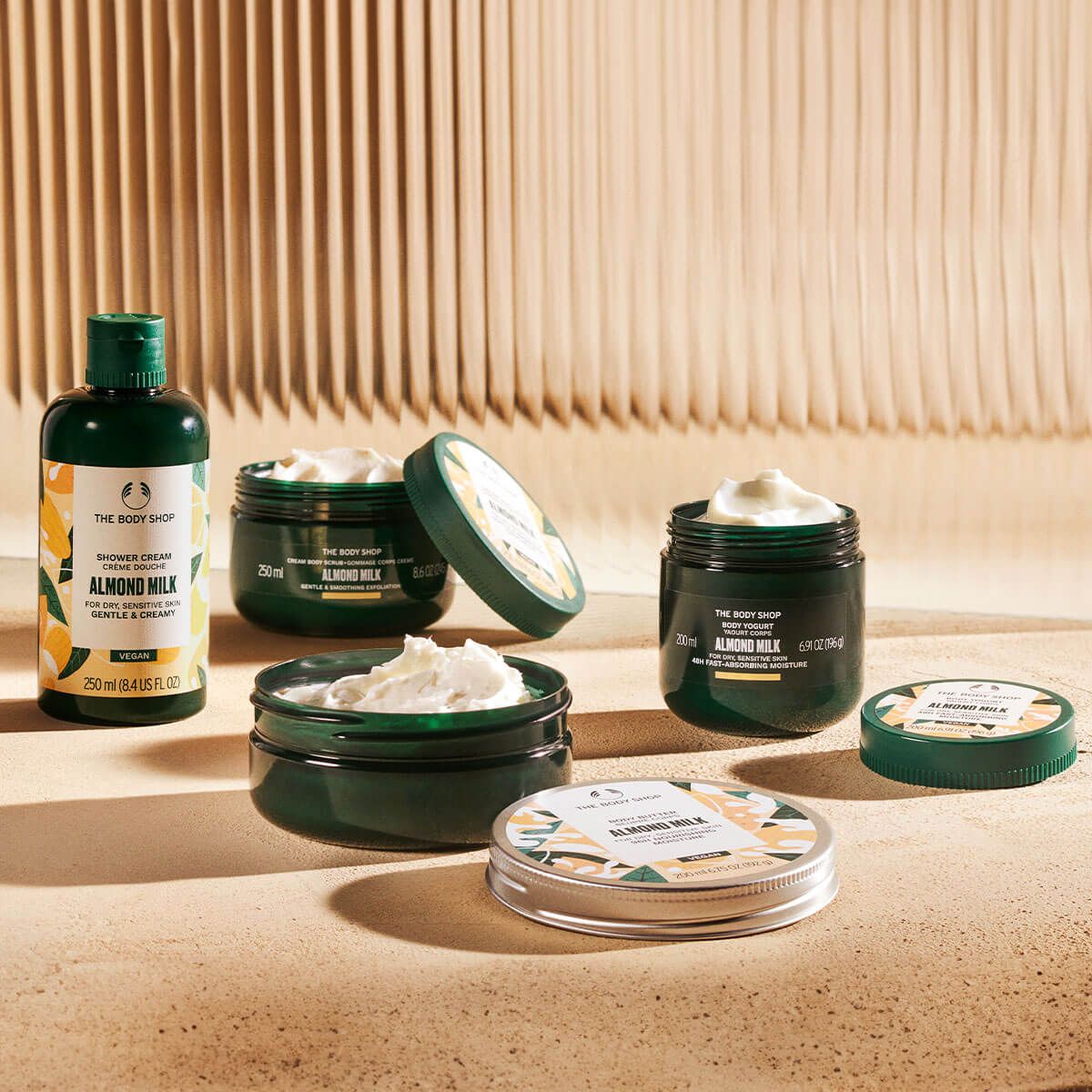 The Body Shop -The Body Shop Love and nourish 2